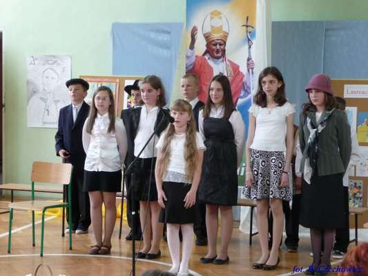 „W hołdzie Ojcu Świętemu”
